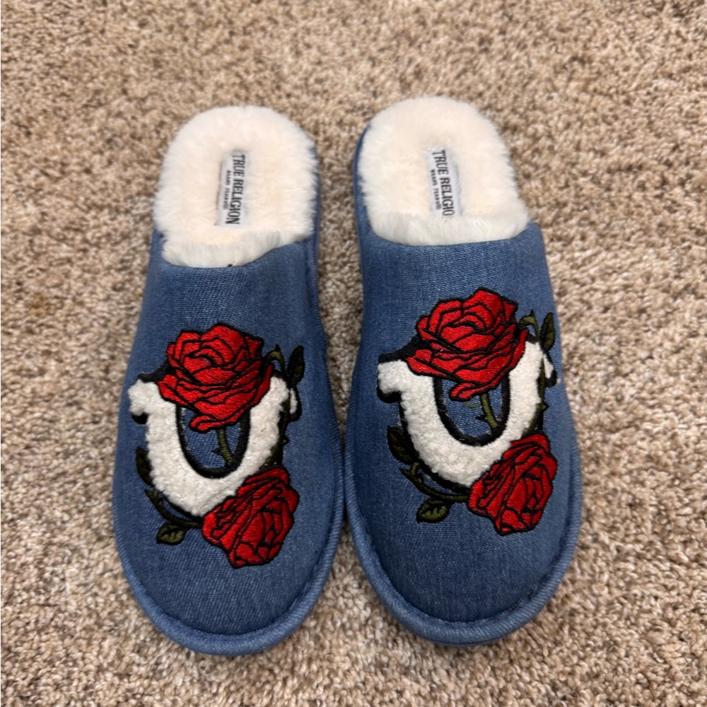 True Religion Blue and Red Embroidered Sandals